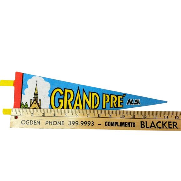 Vintage Grand Pre NS Nova Scotia Canada Felt Pennant Banner Flag BEAVERS 14” - Picture 3 of 3